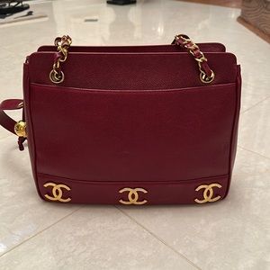 Chanel tote